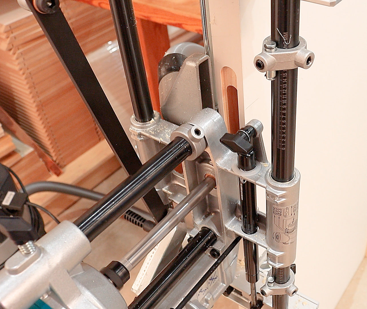 Virutex 1100W Lock Mortiser 240V FC116U