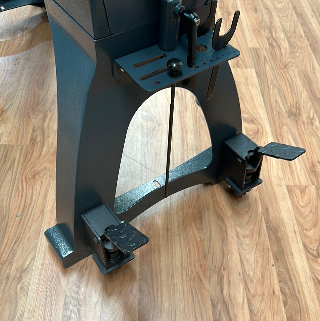 Woodfast 762mm (30") Swing x 1060mm (40") Between Centres Super Heavy Duty Wood Lathe 3HP WL3040A *Sold Out Again Due to High Demand | Restocking Soon - Expected Q1, 2026 - Pre-Order Recommended*