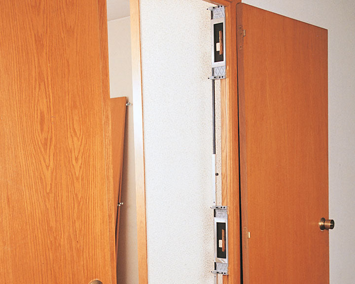 AO93 Three-Body Template Holder For Fitting Hinges 3600000 by Virutex