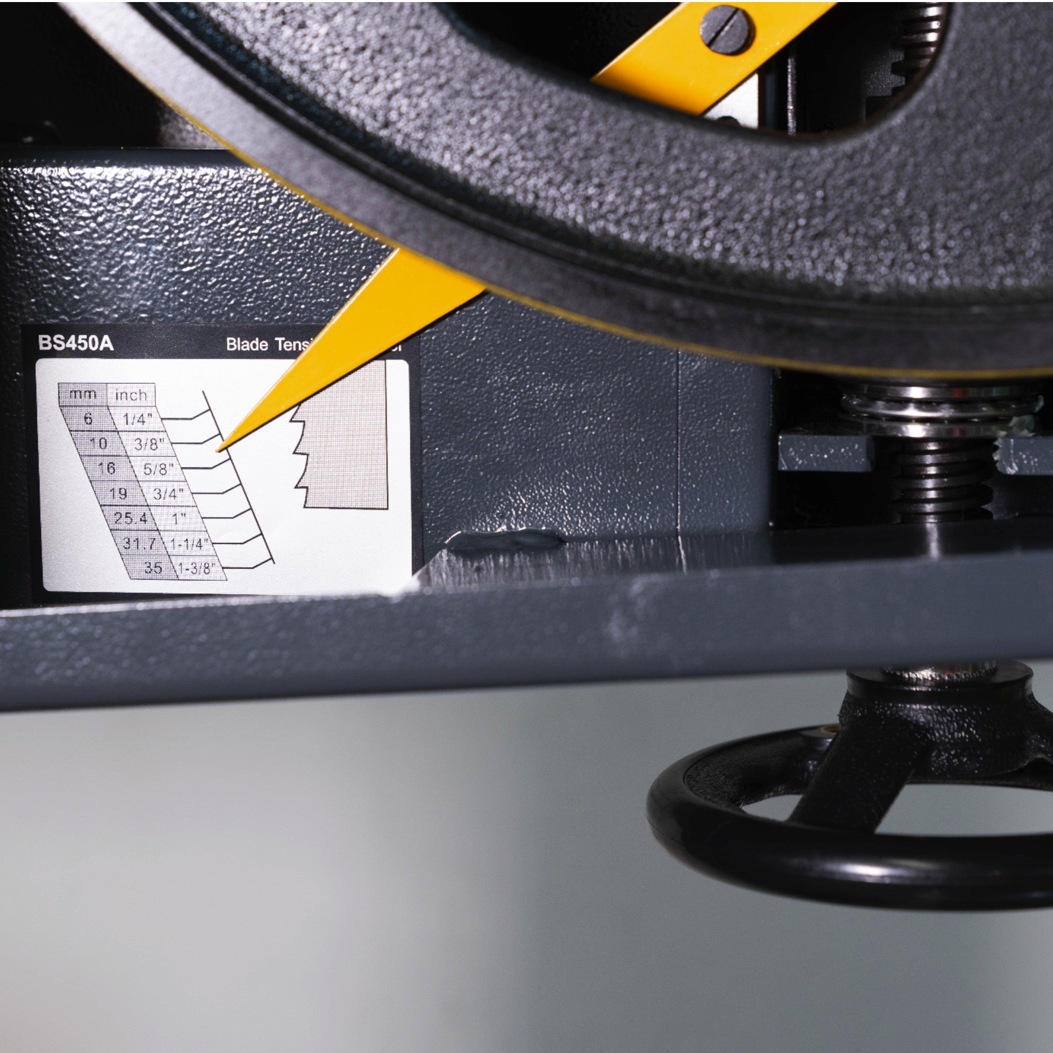 Woodfast 450mm (18") Deluxe Wood / Metal Bandsaw with Electronic Variable Speed 2.5HP 240V BS450A-EVS