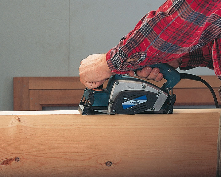 Virutex 700W Planer CE96H