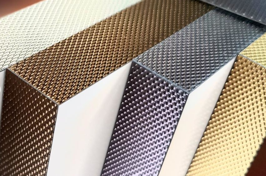 High Glossy Gold Aluminium Edging U/G Per Metre M6 by Gildo Profilati