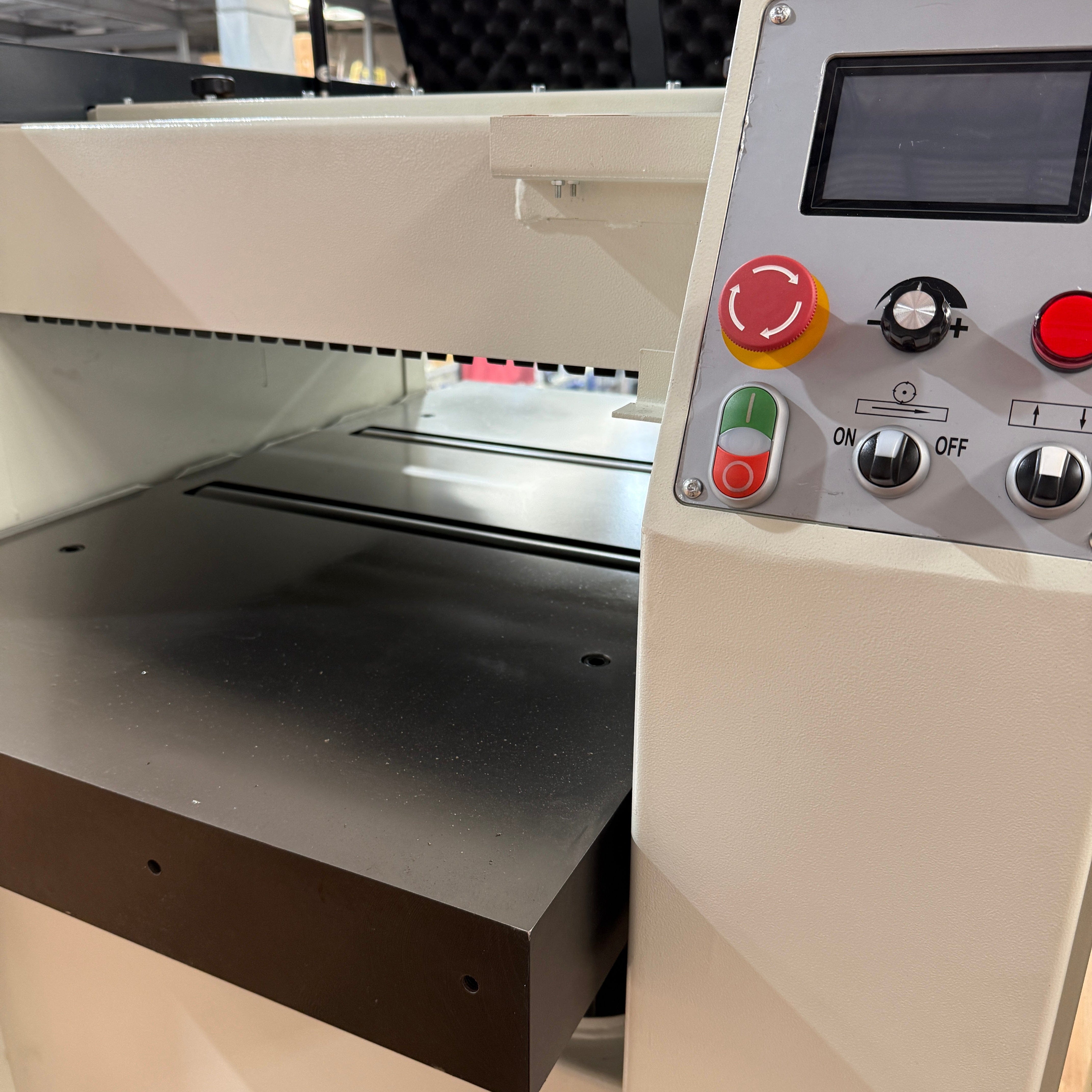 Woodfast 630mm (25") Industrial Thicknesser with Spiral Head Cutter Block 10HP 415V TH630B