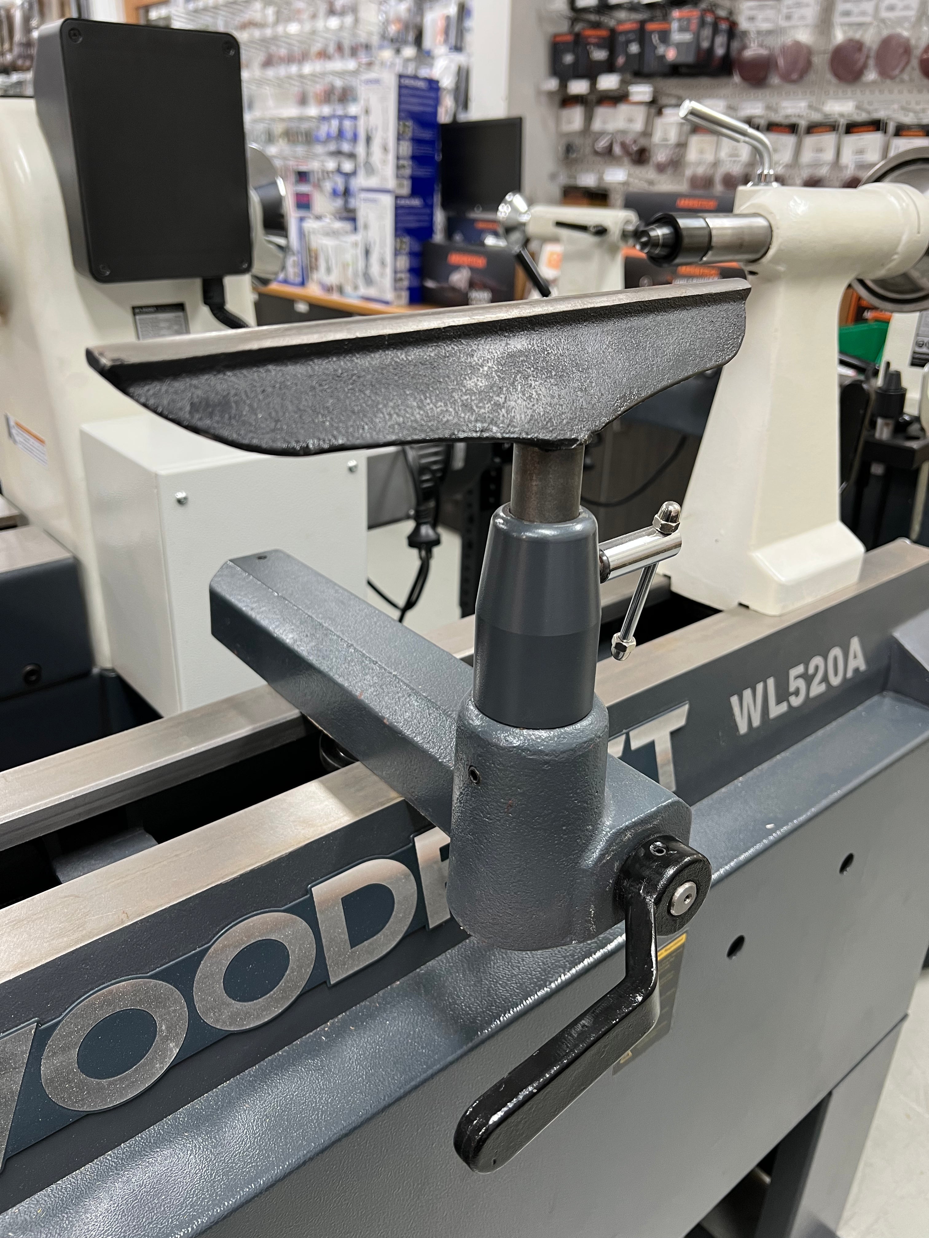 510mm (20") x 915mm (36") Heavy Duty Wood Lathe WL520A by Woodfast
